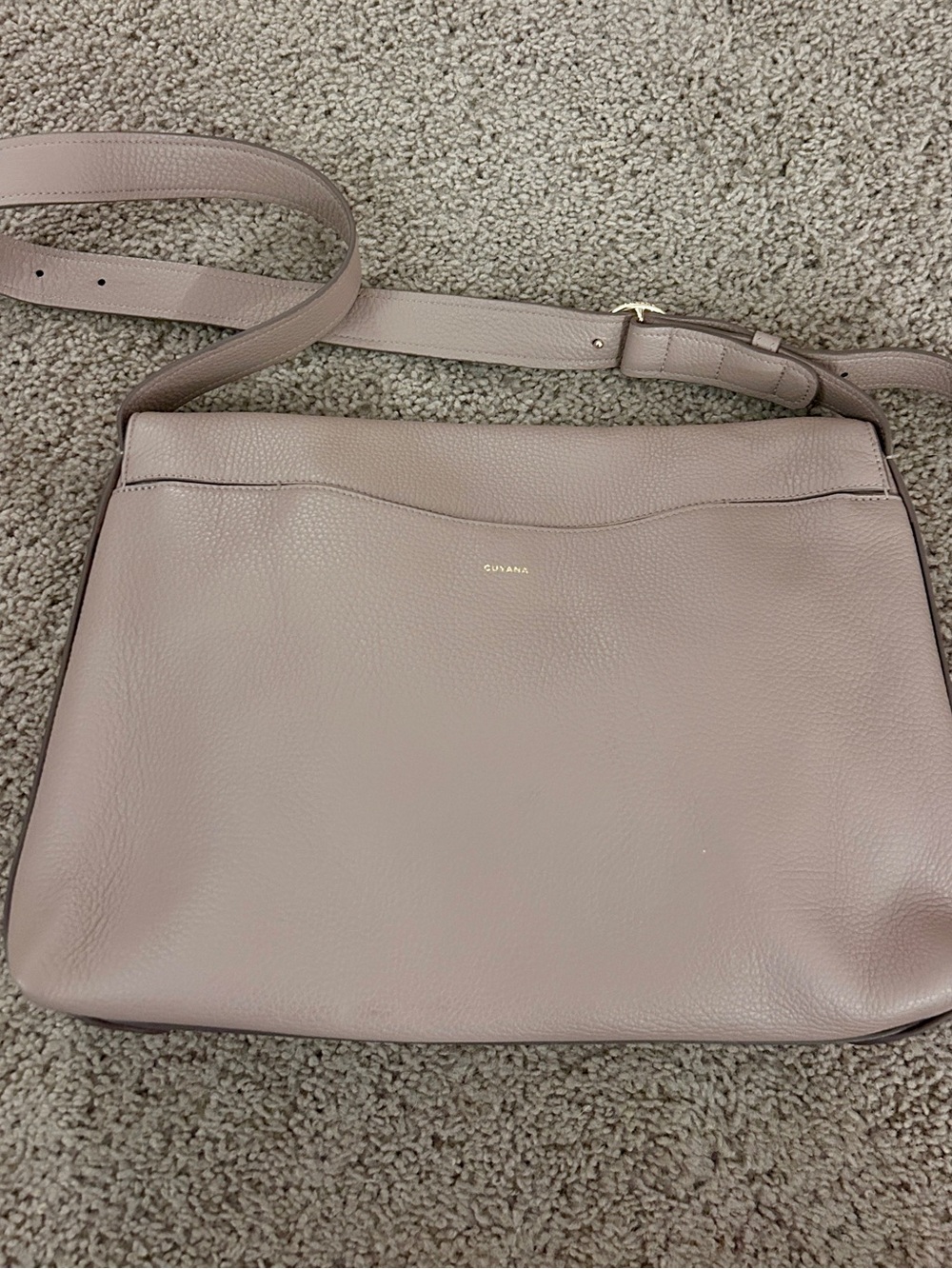 13 inch Cuyana Messenger Bag in Soft Rose - Picture 3 of 16